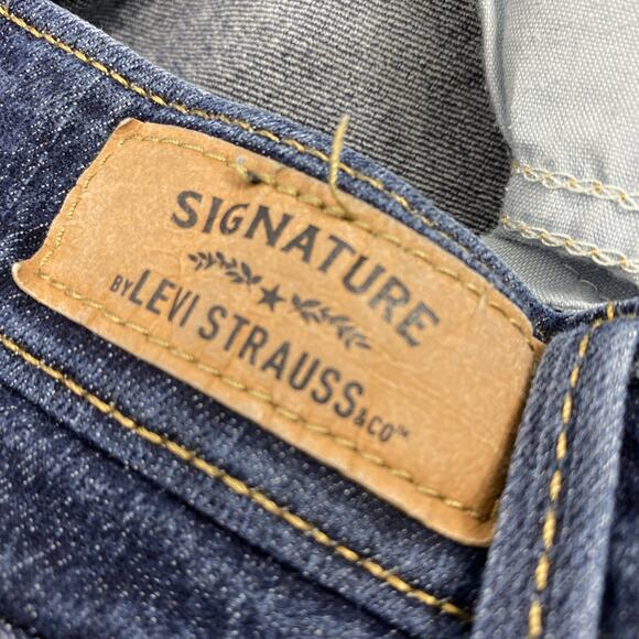 Levi Strauss Signature Modern Capri Jeans Womens Size 6 Dark Wash Denim Stretch - Picture 5 of 12